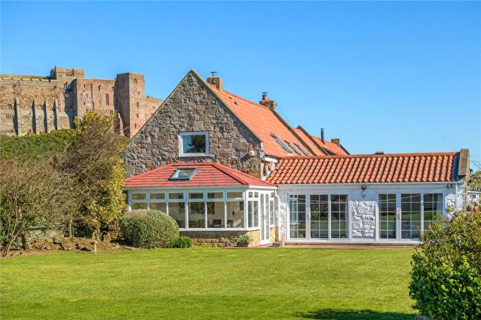 3 Bedroom End Of Terrace House For Sale In Castlefield, Bamburgh, Northumberland, NE69