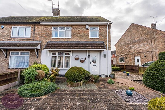 3 Bedroom Semi Detached House For Sale In Lechlade Road, Bestwood Park, Nottingham, NG5