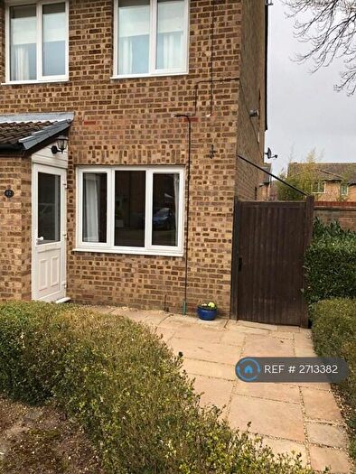 1 Bedroom Maisonette To Rent In Yew Grove, Welwyn Garden City, AL7