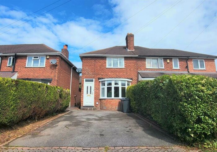 2 Bedroom Semi-Detached House To Rent In Clarendon Road, Sutton Coldfield, West Midlands, B75