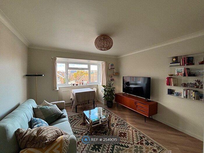 1 Bedroom Flat To Rent In Wrotham Road, Broadstairs, CT10