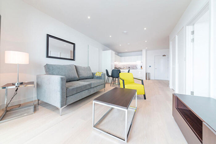 1 Bedroom Flat To Rent In Starboard Way, Royal Wharf, E16
