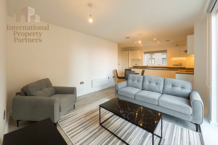 2 Bedroom Flat To Rent In Apartment, Craven Street, Salford, M5