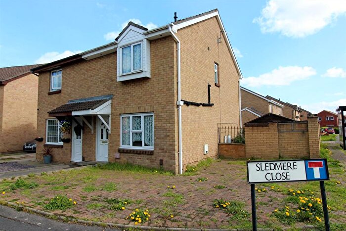 3 Bedroom Semi-Detached House For Sale In Sledmere Close, Billingham, TS23