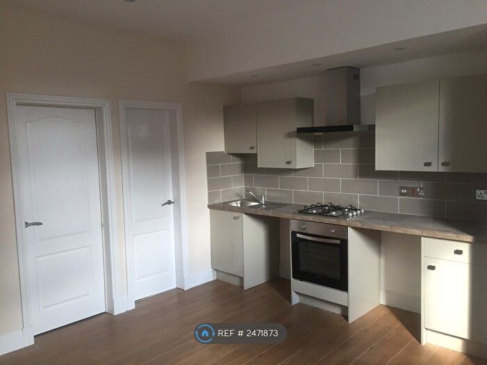 1 Bedroom Flat To Rent In Baxter Street, Dundee, DD2