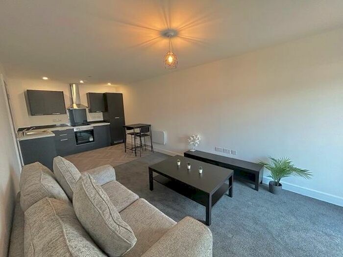1 Bedroom Apartment To Rent In Richmond Road, Cardiff(City), CF24