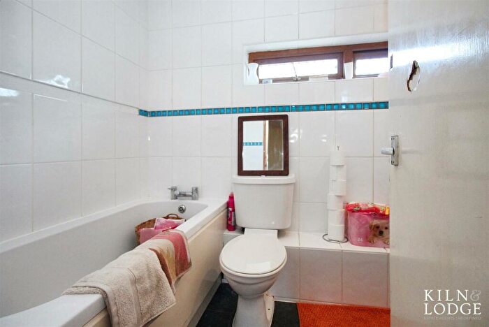 3 Bedroom Terraced House For Sale In Great Mistley, Basildon, SS16