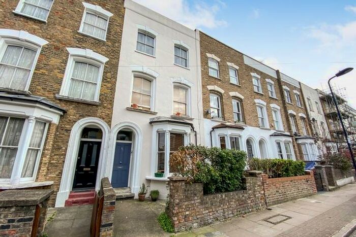 1 Bedroom Flat To Rent In Walford Road, London, N16