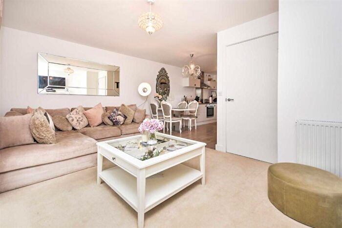 3 Bedroom End Of Terrace House For Sale In Diamond Drive, Corby, NN17