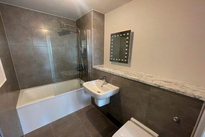 1 Bedroom Flat To Rent In Neptune Place, Liverpool, L8