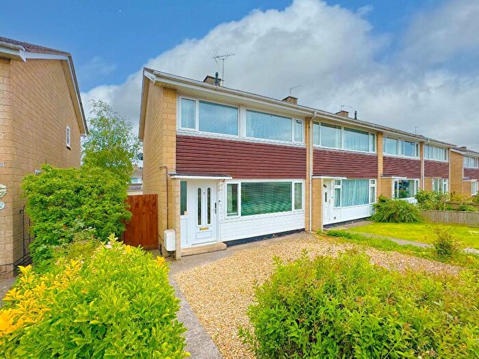 3 Bedroom End Of Terrace House For Sale In Marston Road, Trowbridge, Wiltshire, BA14