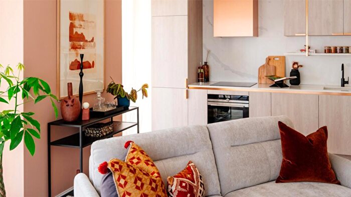 1 Bedroom Apartment For Sale In Marsh Wall, London, London, E14