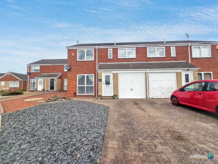 4 Bedroom Semi-Detached House For Sale In Waterford Green, Ashington, NE63