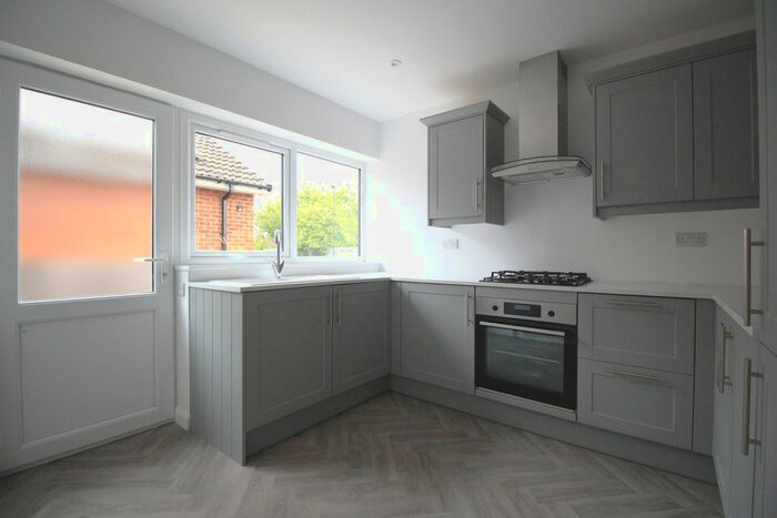 2 Bedroom Detached Bungalow To Rent In Avon Drive, Huntington, York, YO32