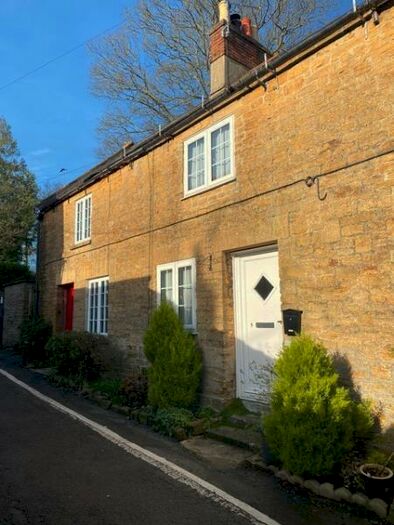 2 Bedroom Cottage To Rent In Church Street, West Coker, BA22