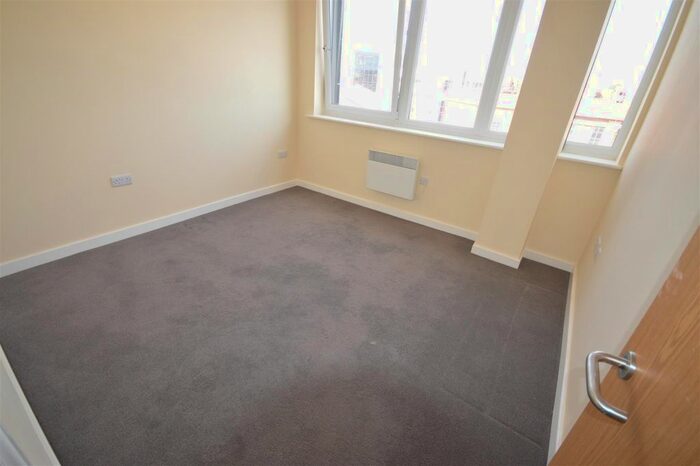 1 Bedroom Flat To Rent In St. Georges Retail Park, St. Georges Way, Leicester, LE1