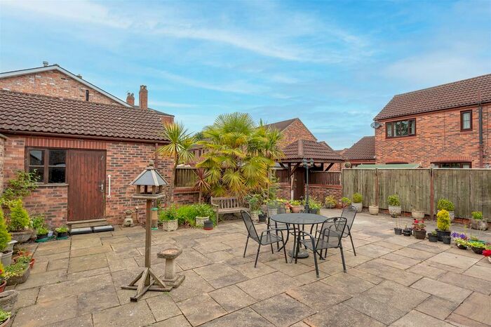 3 Bedroom Bungalow To Rent In The Stables, Villa Court, Upper Poppleton, York, YO26