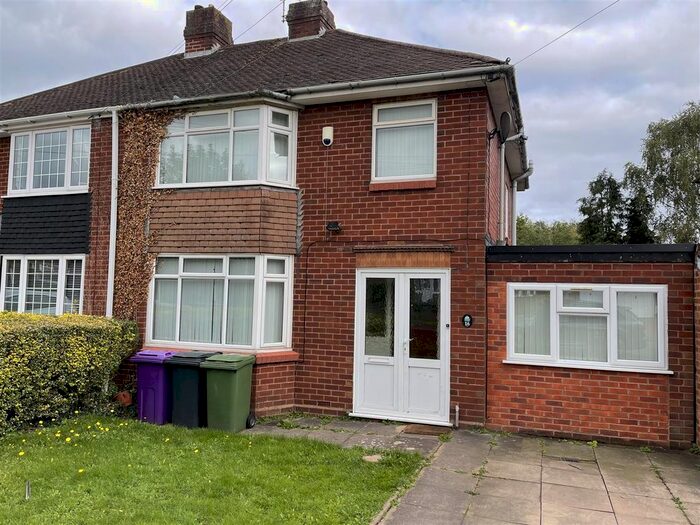 3 Bedroom Semi-Detached House To Rent In Lawnswood Rise, Wolverhampton, WV6