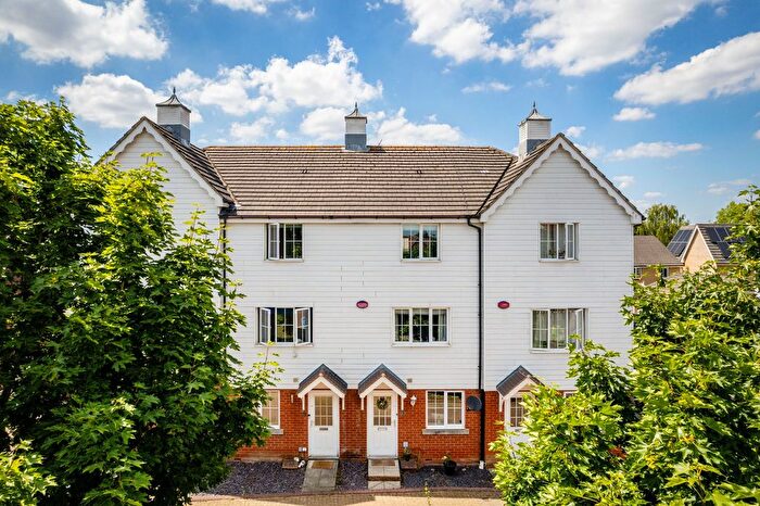 3 Bedroom Town House For Sale In The Farriers, Edenbridge, TN8