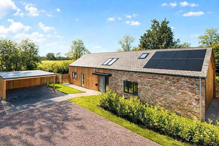4 Bedroom Barn Conversion For Sale In Payhembury, Honiton, EX14