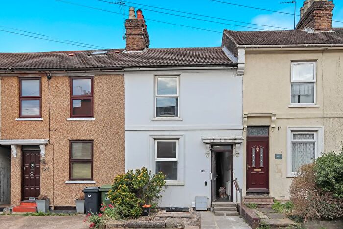 1 Bedroom Studio To Rent In Kingsley Road, Maidstone, ME15