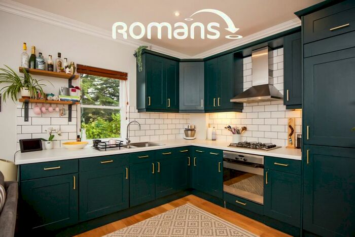 2 Bedroom Flat To Rent In Osborne Road, BA1