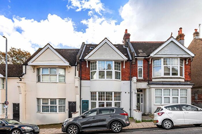 1 Bedroom Flat For Sale In Millers Road, Brighton, BN1