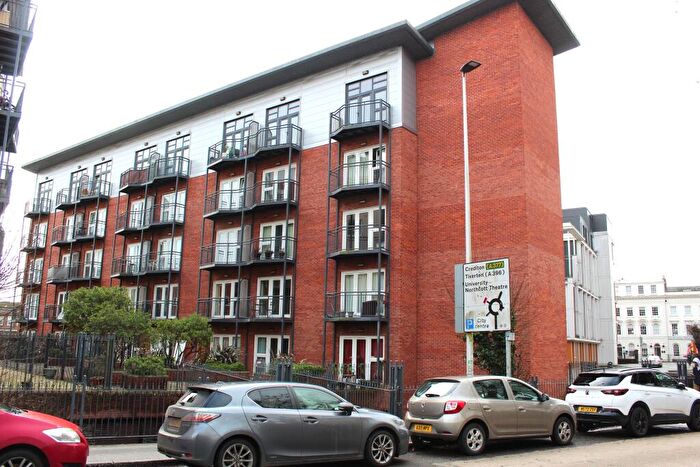 1 Bedroom Apartment For Sale In New North Road, Exeter, EX4
