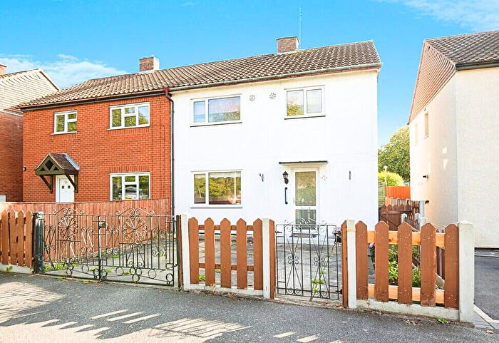 3 Bedroom Semi-Detached House For Sale In , Dukes Road, Tamworth, B78