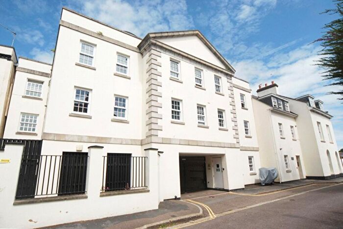 2 Bedroom Apartment To Rent In St Leonards, Exeter, EX2