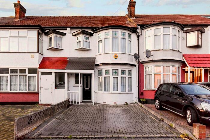 3 Bedroom Terraced House To Rent In Larkswood Road, Chingford, E4