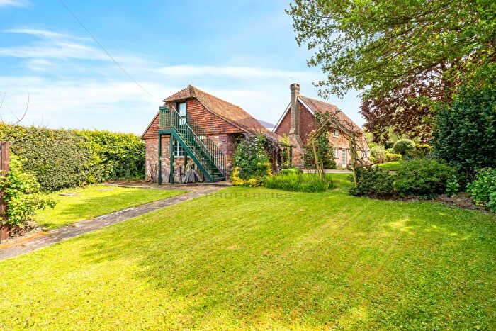 4 Bedroom Detached House For Sale In Buss's Green, Wadhurst, TN5
