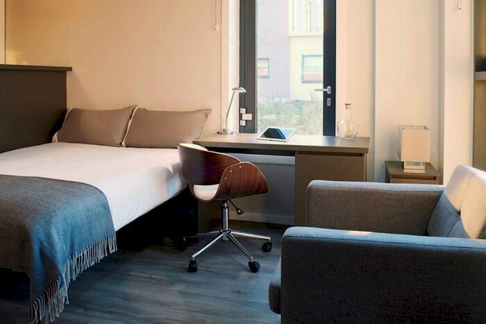 Studio To Rent In Holloway Road, N7