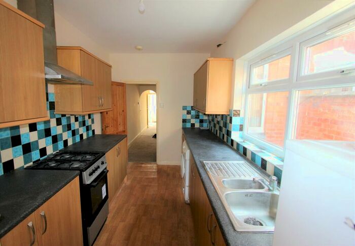 3 Bedroom House To Rent In Barclay Street, Leicester, LE3