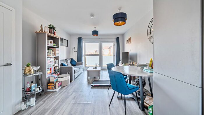 1 Bedroom Flat For Sale In Milton Keynes Wp, Milton Keynes, MK17