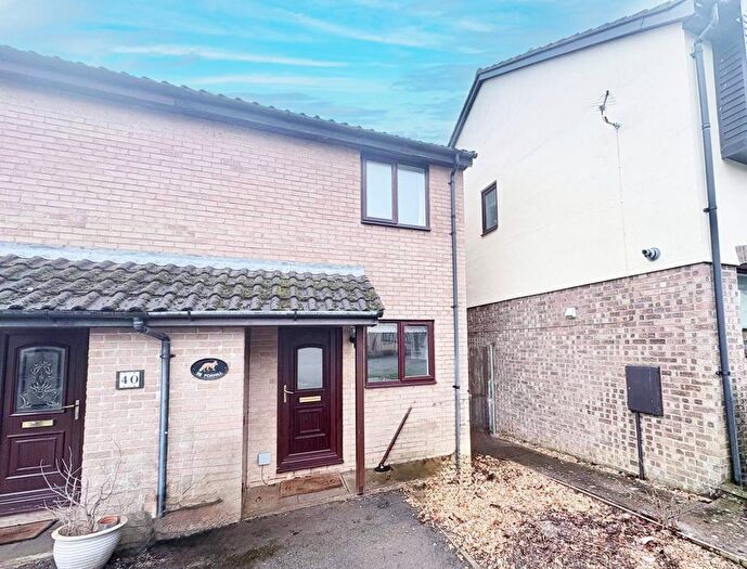 2 Bedroom End Of Terrace House To Rent In Foxhill, Olney, MK46