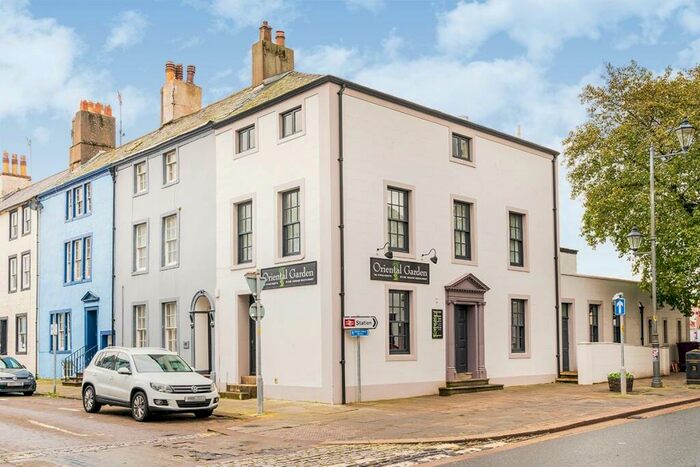 2 Bedroom Flat To Rent In Strand Street, Whitehaven, Cumbria, CA28