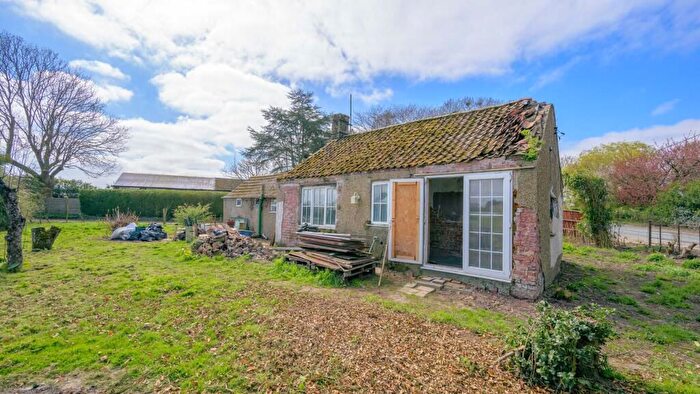 2 Bedroom Bungalow For Sale In Main Road, Wrangle, Boston, PE22