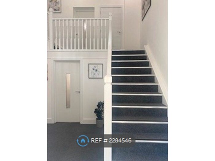 1 Bedroom Flat To Rent In Carlton Crescent, Southampton, SO15