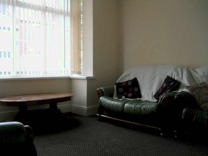 3 Bedroom Terraced House To Rent In Blackpool Road, Fulwood, Preston, Lancashire, PR2