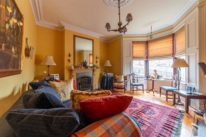 5 Bedroom Terraced House For Sale In Lower Park Terrace, Pontypool, NP4