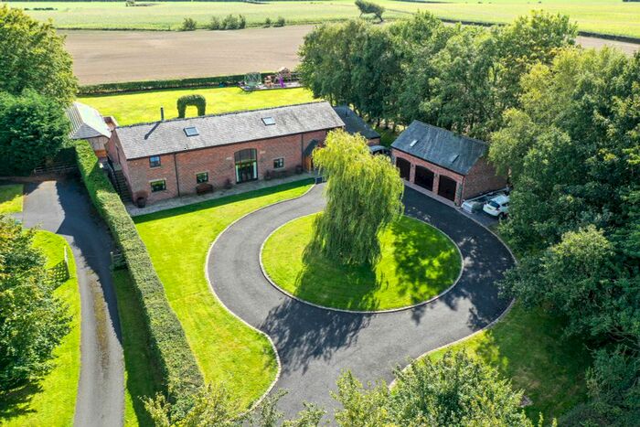 4 Bedroom Detached House For Sale In Preston Road, Crossmoor, Preston, Lancashire, PR4