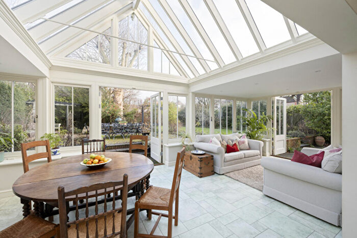 5 Bedroom Detached House For Sale In Kidbrooke Grove, Blackheath, SE3