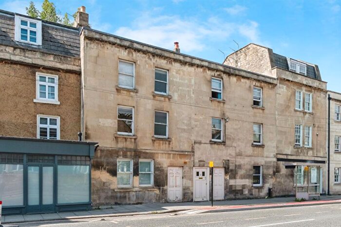 1 Bedroom Apartment For Sale In Monmouth Place, Upper Bristol Road, Bath, BA1