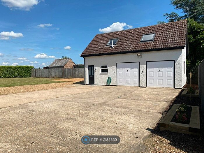 1 Bedroom Detached House To Rent In Newmarket Road, Cambridge, CB25