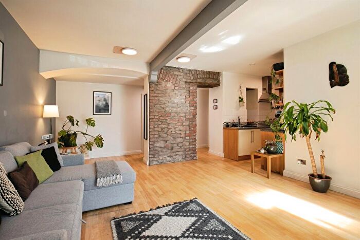 1 Bedroom Flat For Sale In Charlotte Street, Bristol, BS1