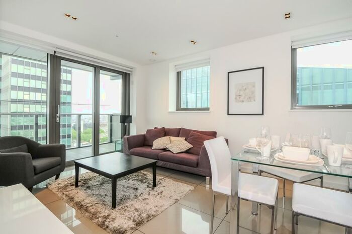 2 Bedroom Flat To Rent In Brock Street Camden, NW1