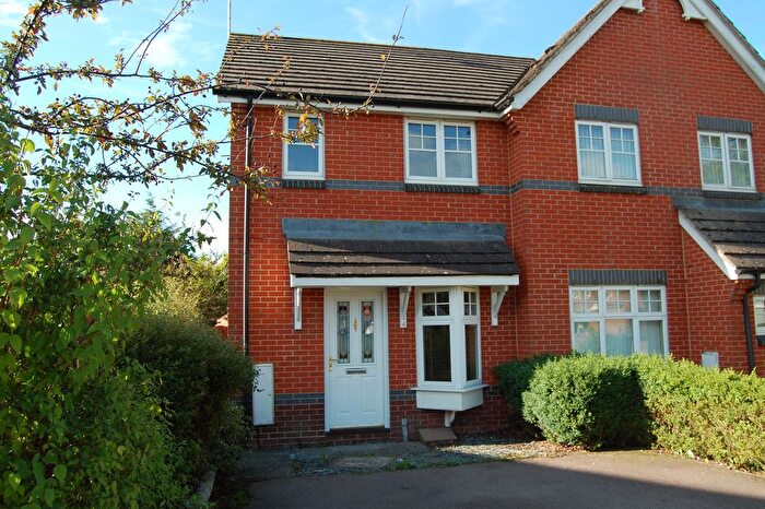 2 Bedroom Semi-Detached House To Rent In Harrow Lane, Daventry, Northamptonshire, NN11