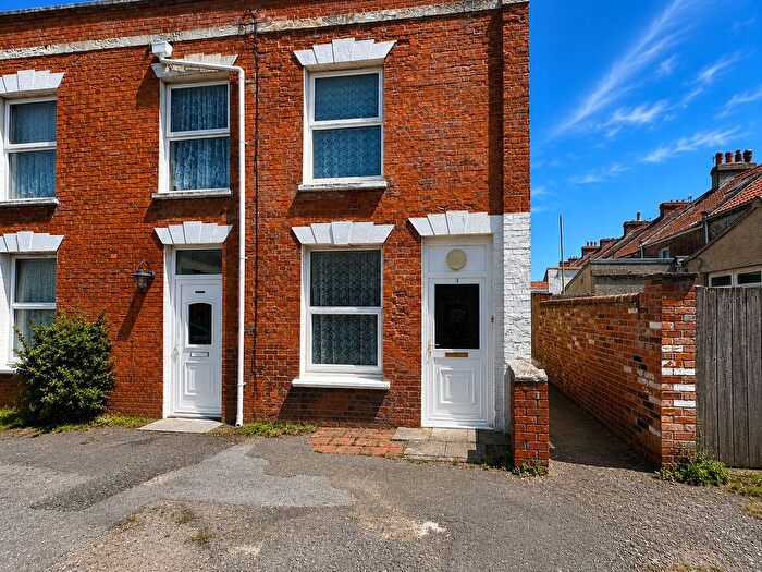 3 Bedroom End Terrace House For Sale In Burnham-On-Sea, TA8