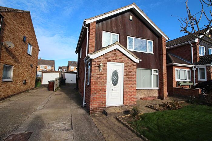 3 Bedroom Detached House To Rent In Ribblesdale Avenue, Garforth, Leeds, LS25